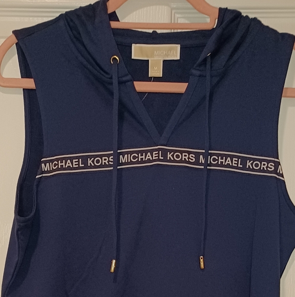 MICHAEL KORS MK LOGO TRUE NAVY SHORTS ROMPER W/ HO - Picture 3 of 16